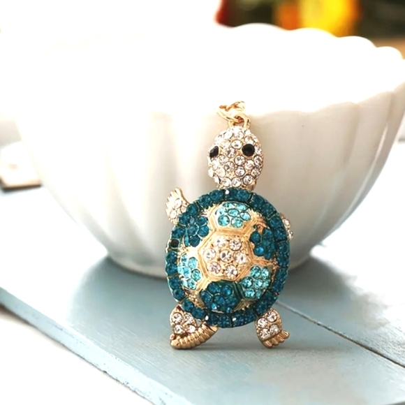 Rhinestone Turtles - Picture 4 of 5